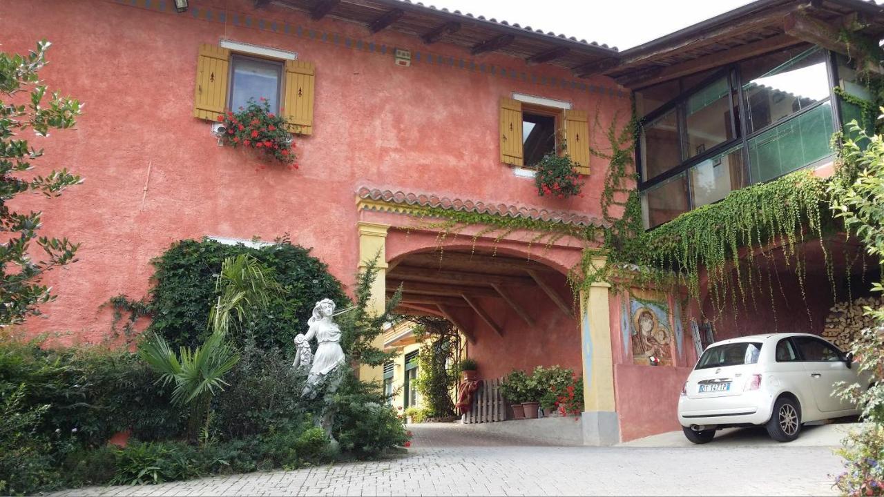 Casa Margherita Villar San Costanzo Extérieur photo